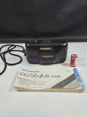 OLYMPUS STYLUS INFINITY ZOOM 35-70 MM LENS 35 MM FILM POINT & SHOOT CAMERA